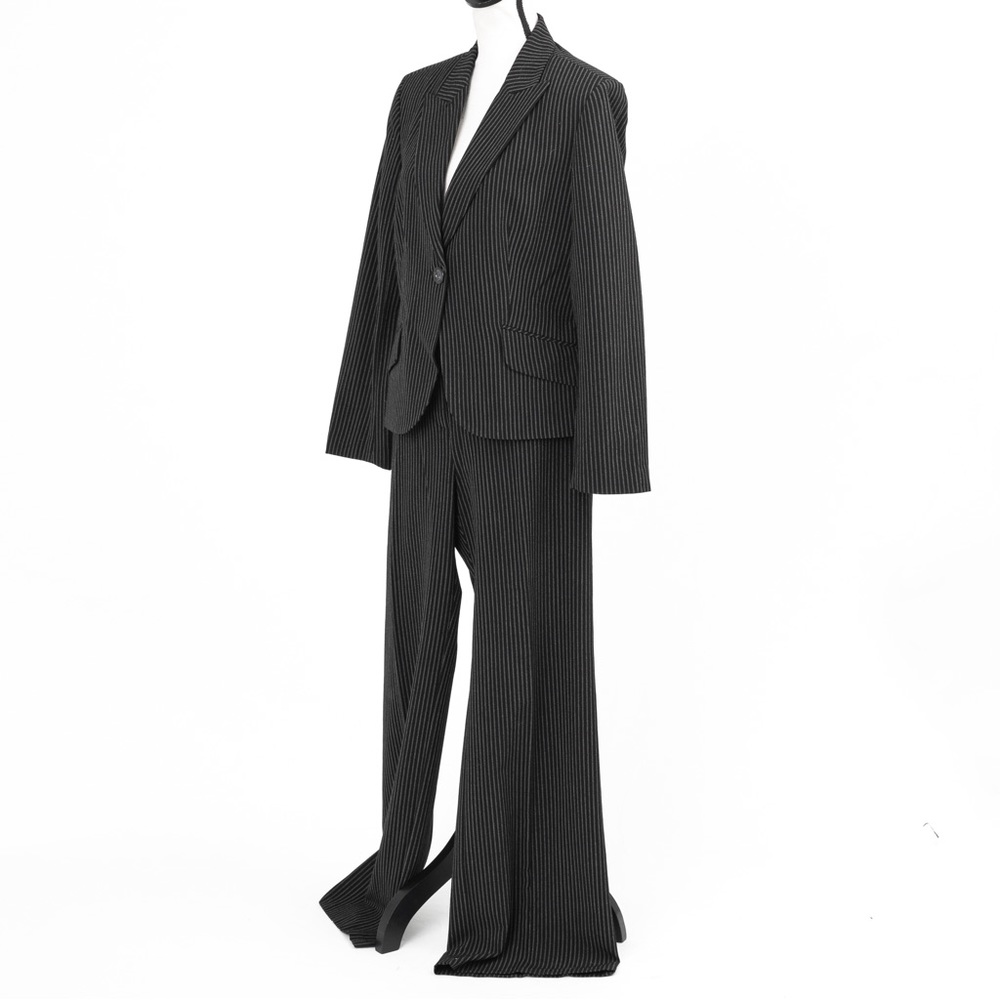 Vintage black pinstripe pantsuit tailored Evan-Picone 12/14 - Picture 4 of 16